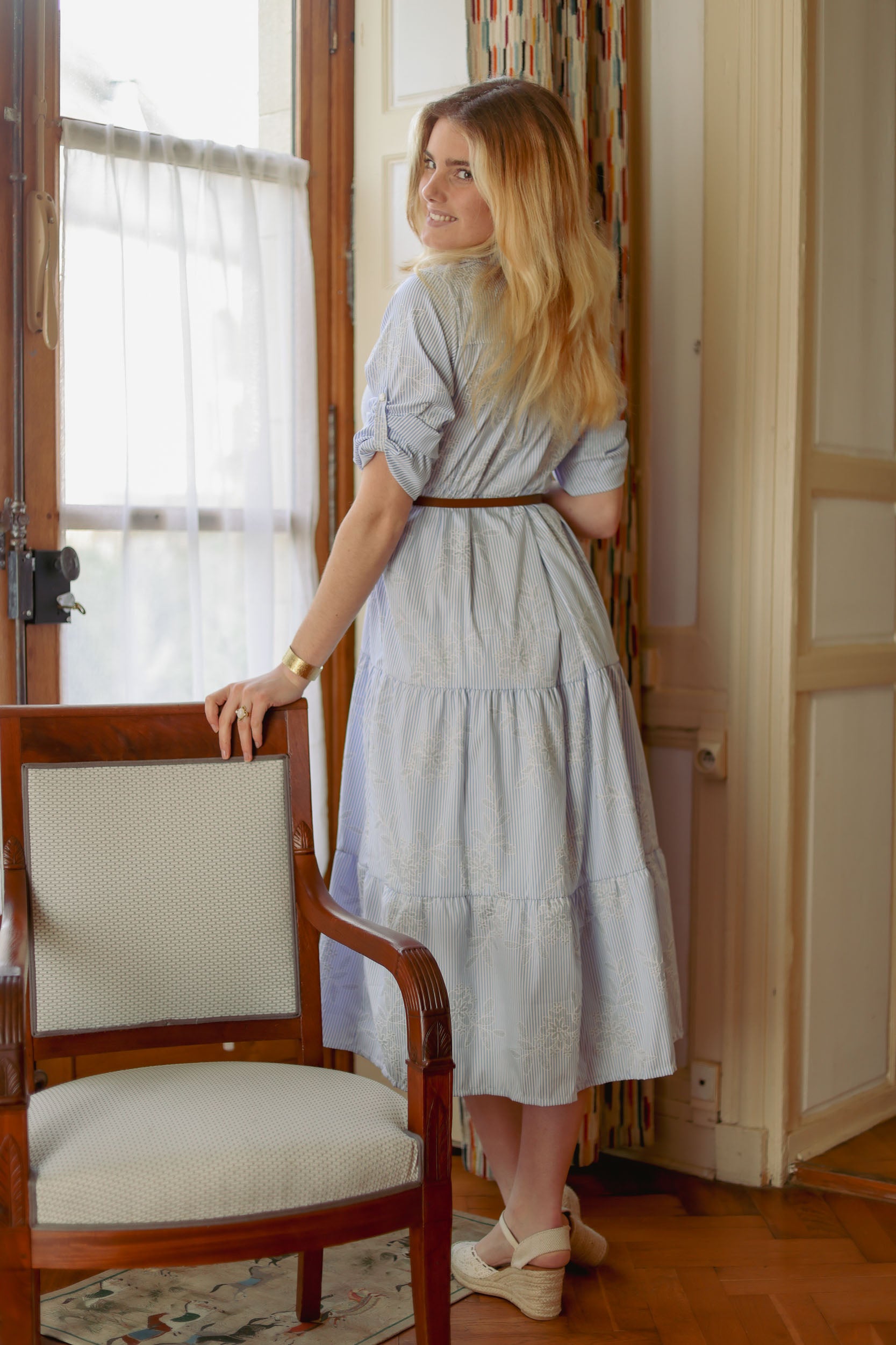 Robe ceinturée