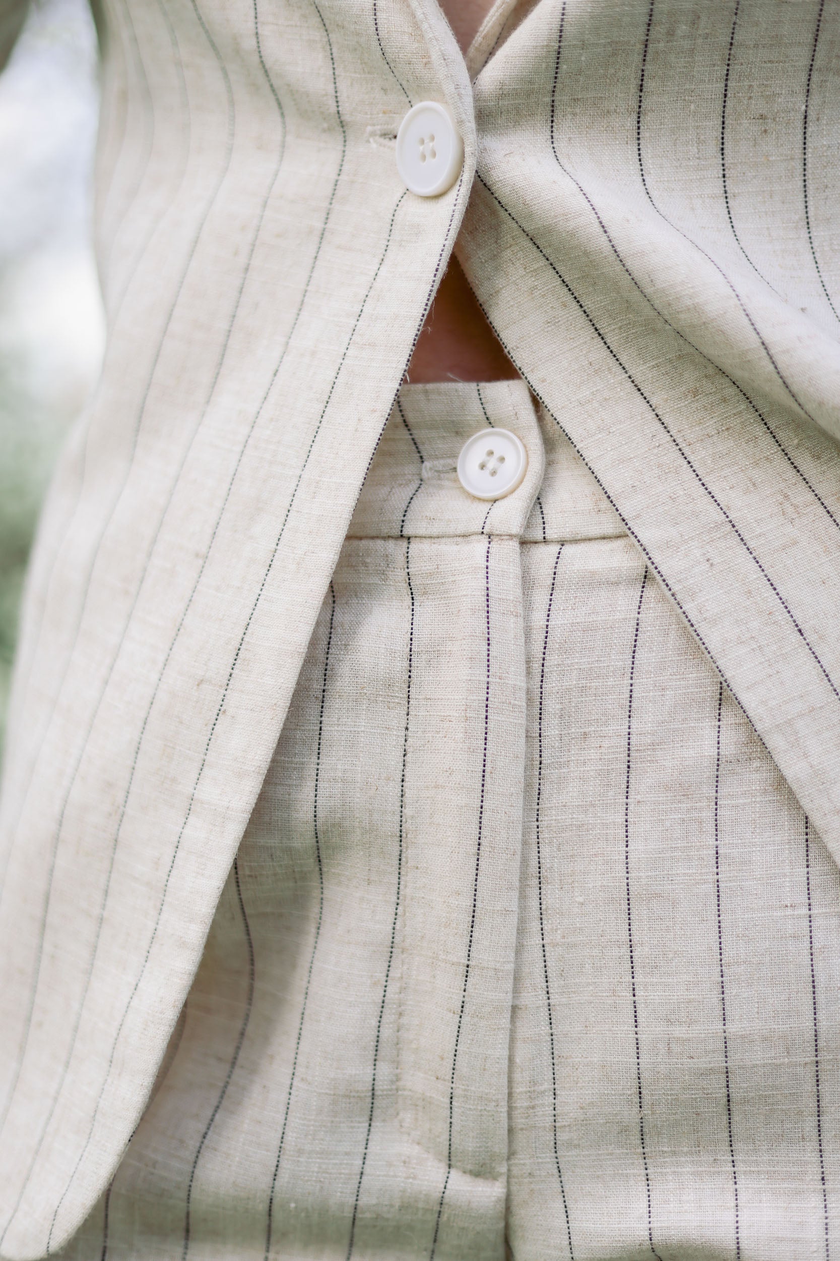 Pantalon en lin rayé