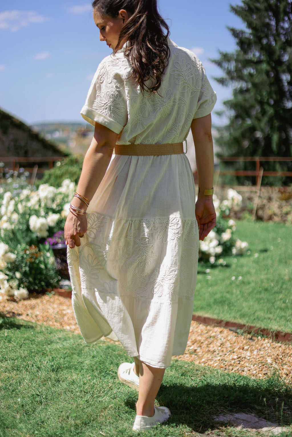 Robe longue broderies