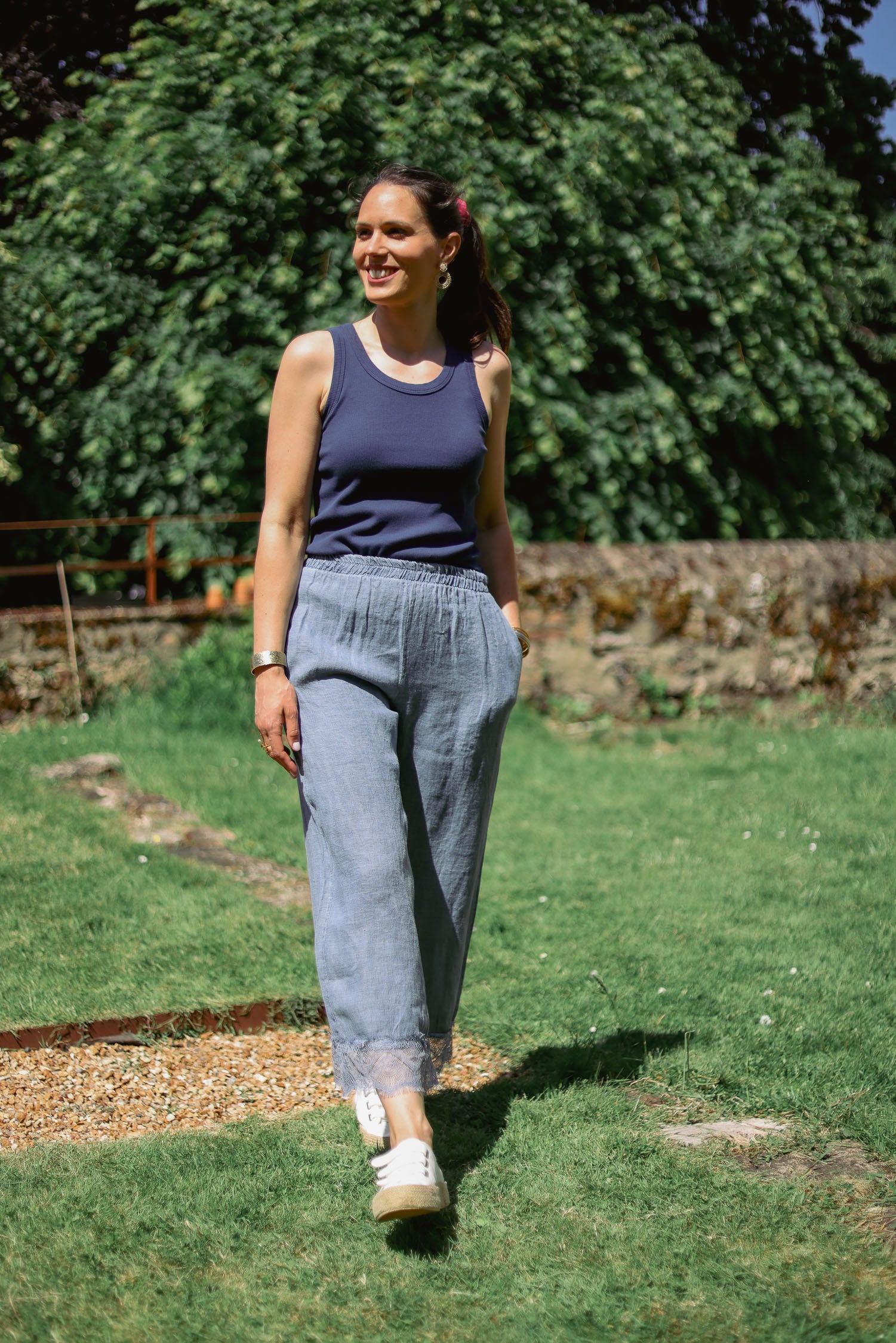 Pantalon dentelle