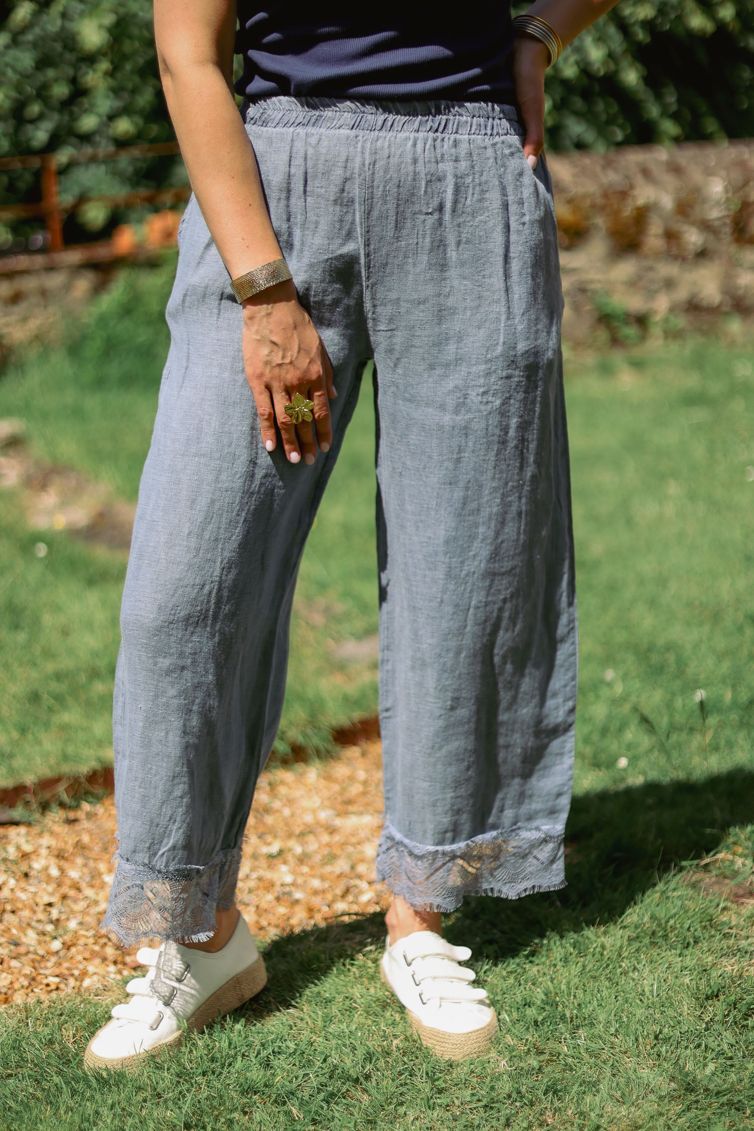 Pantalon dentelle