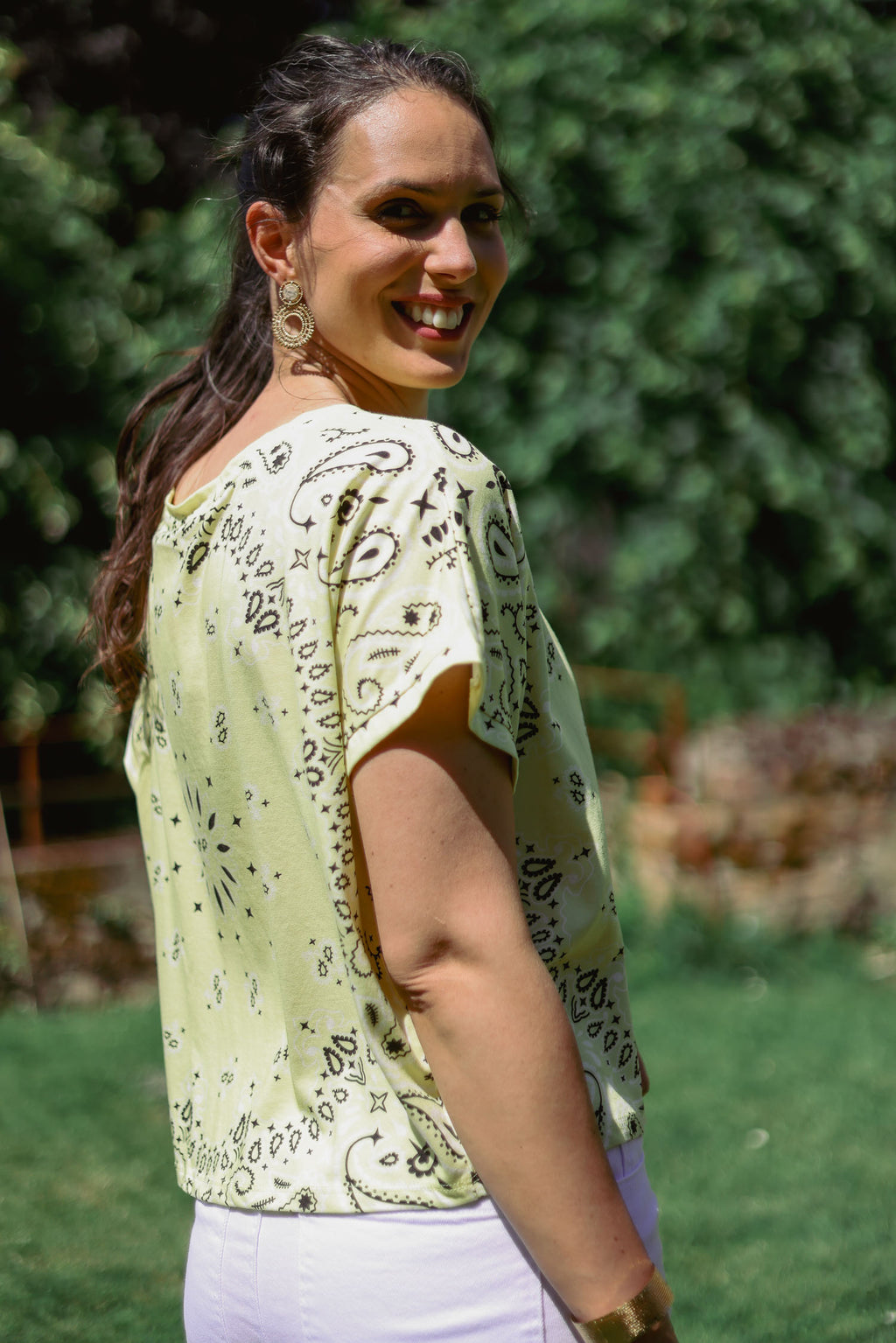 T-shirt bandana