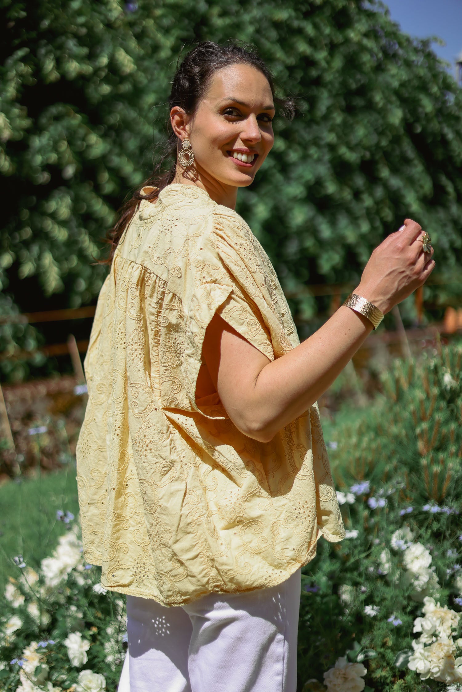 Blouse brodée