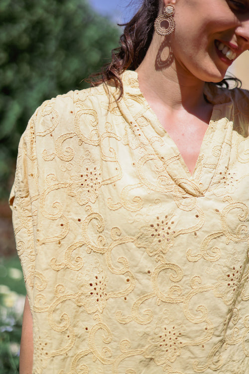 Blouse brodée