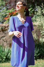 Robe droite col festonné
