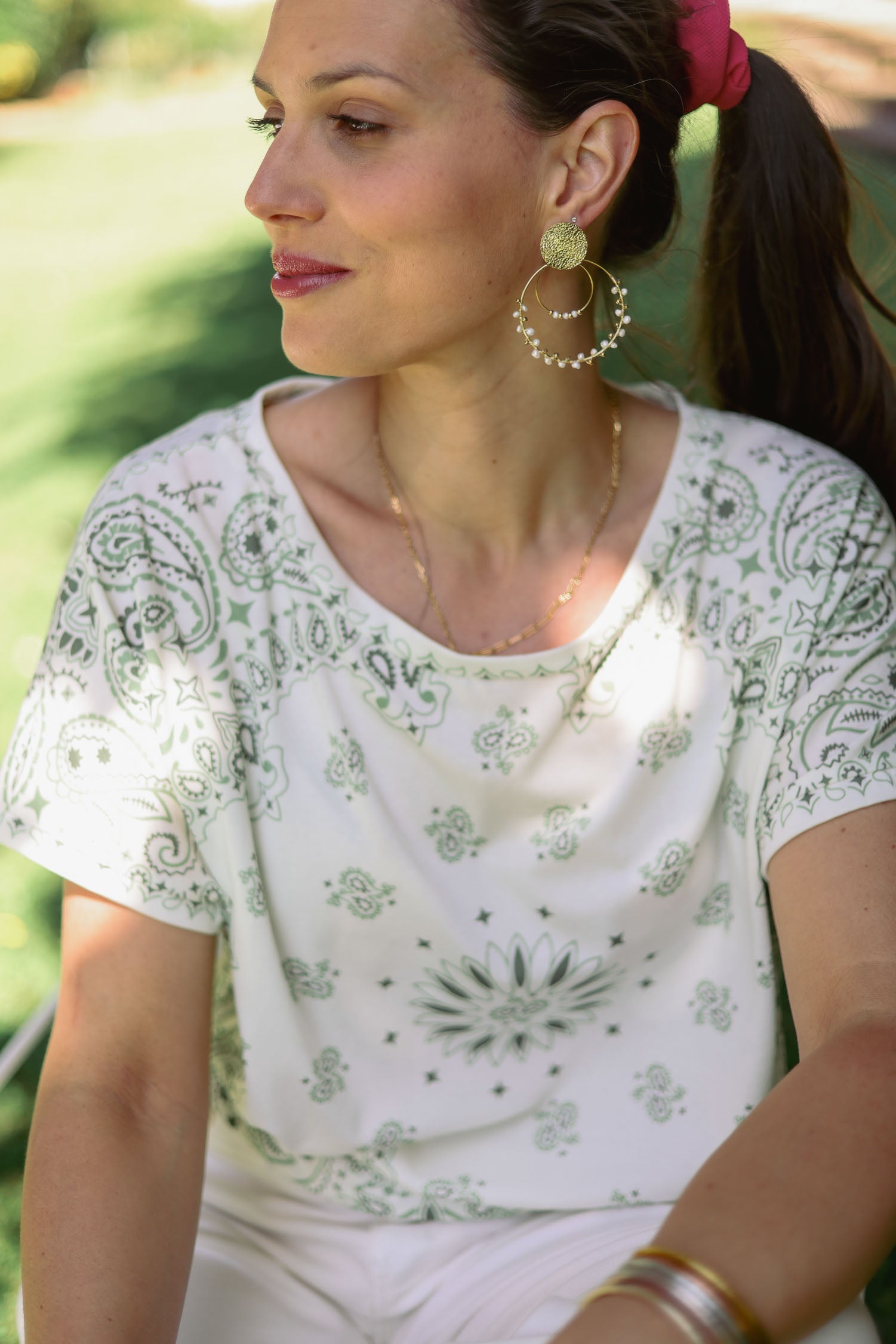 T-shirt bandana
