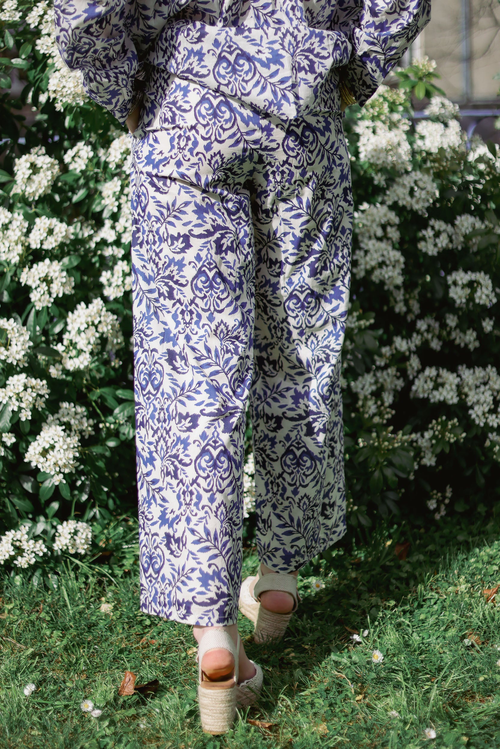 Pantalon fleuri