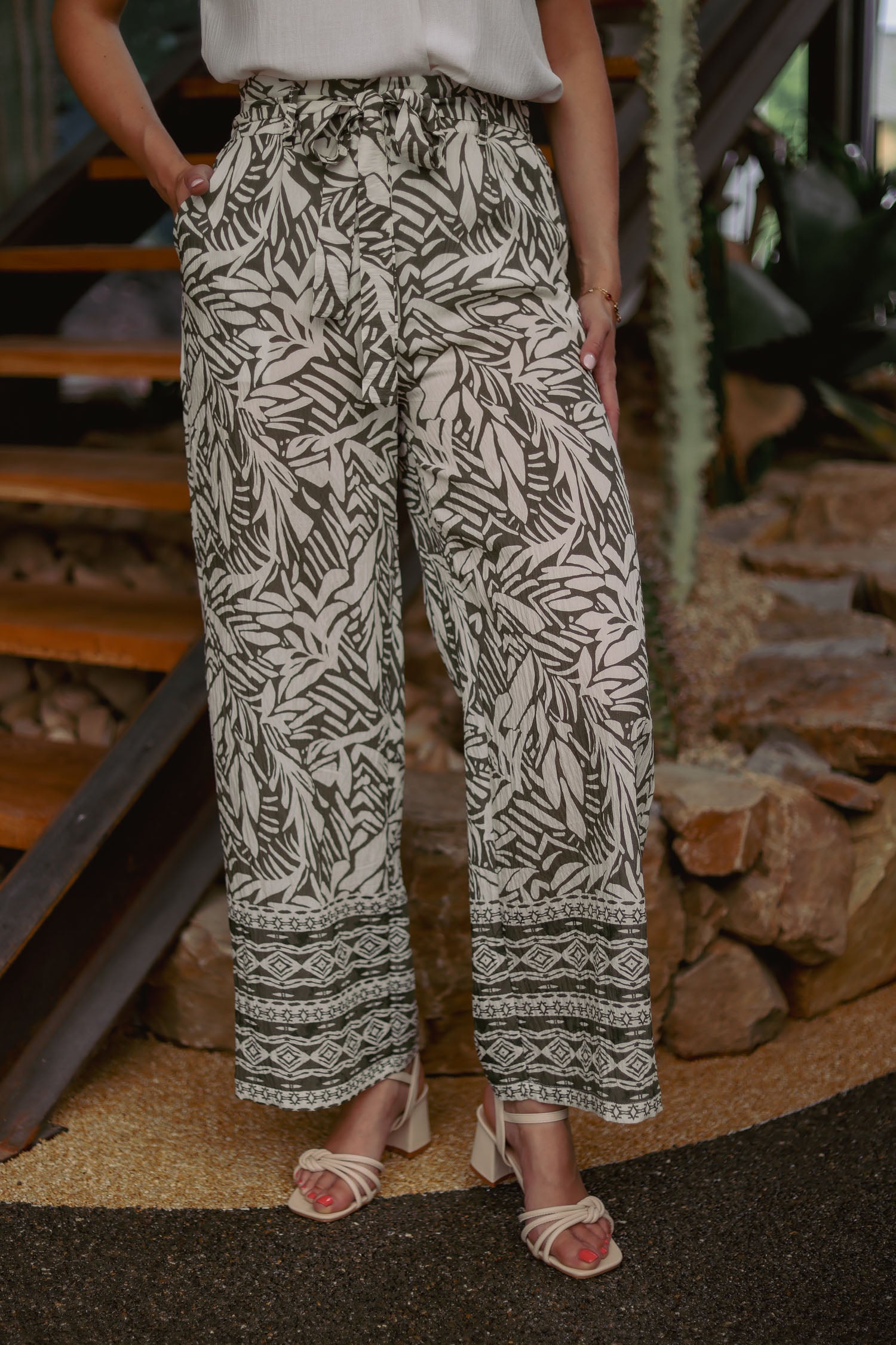 Pantalon fluide motifs