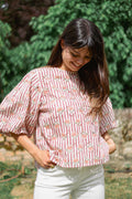 Blouse brodée fleurie