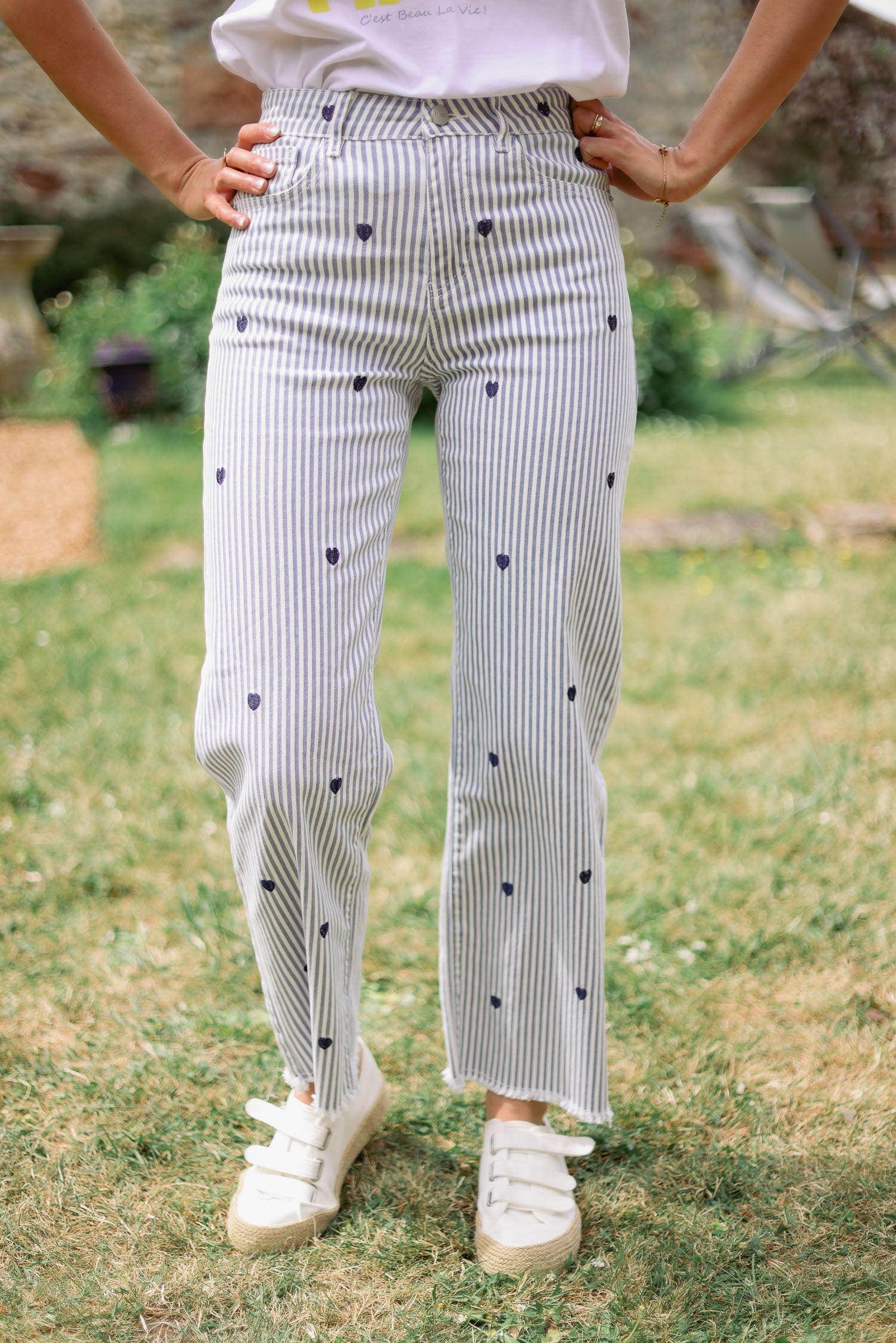 Pantalon rayé coeurs