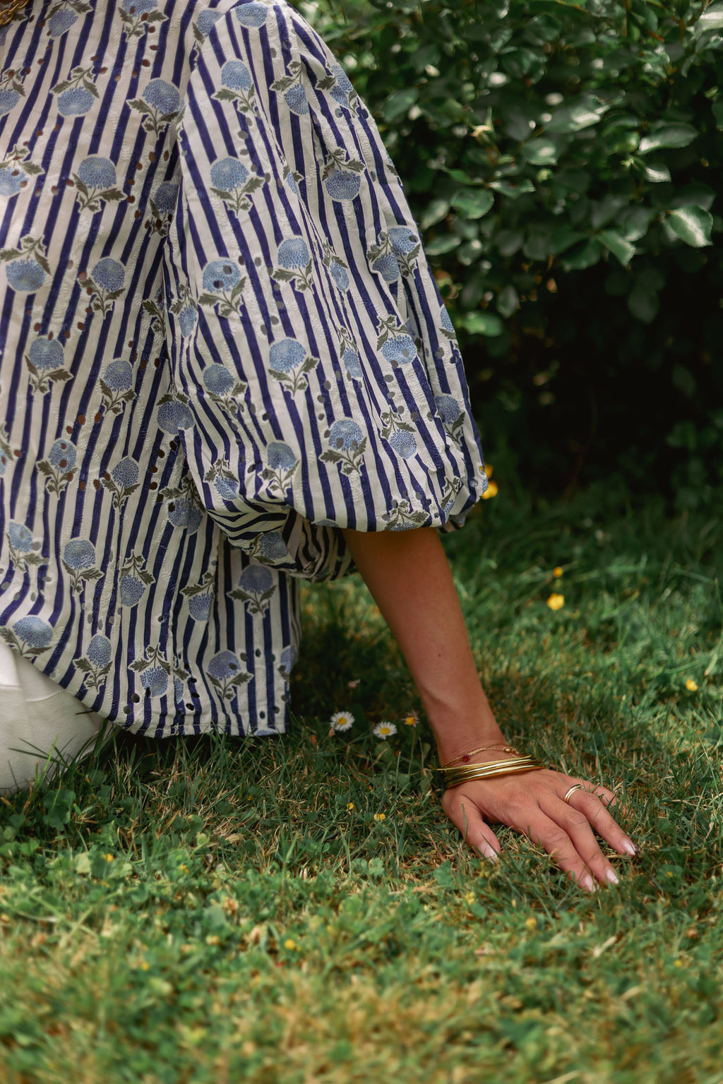 Blouse brodée fleurie