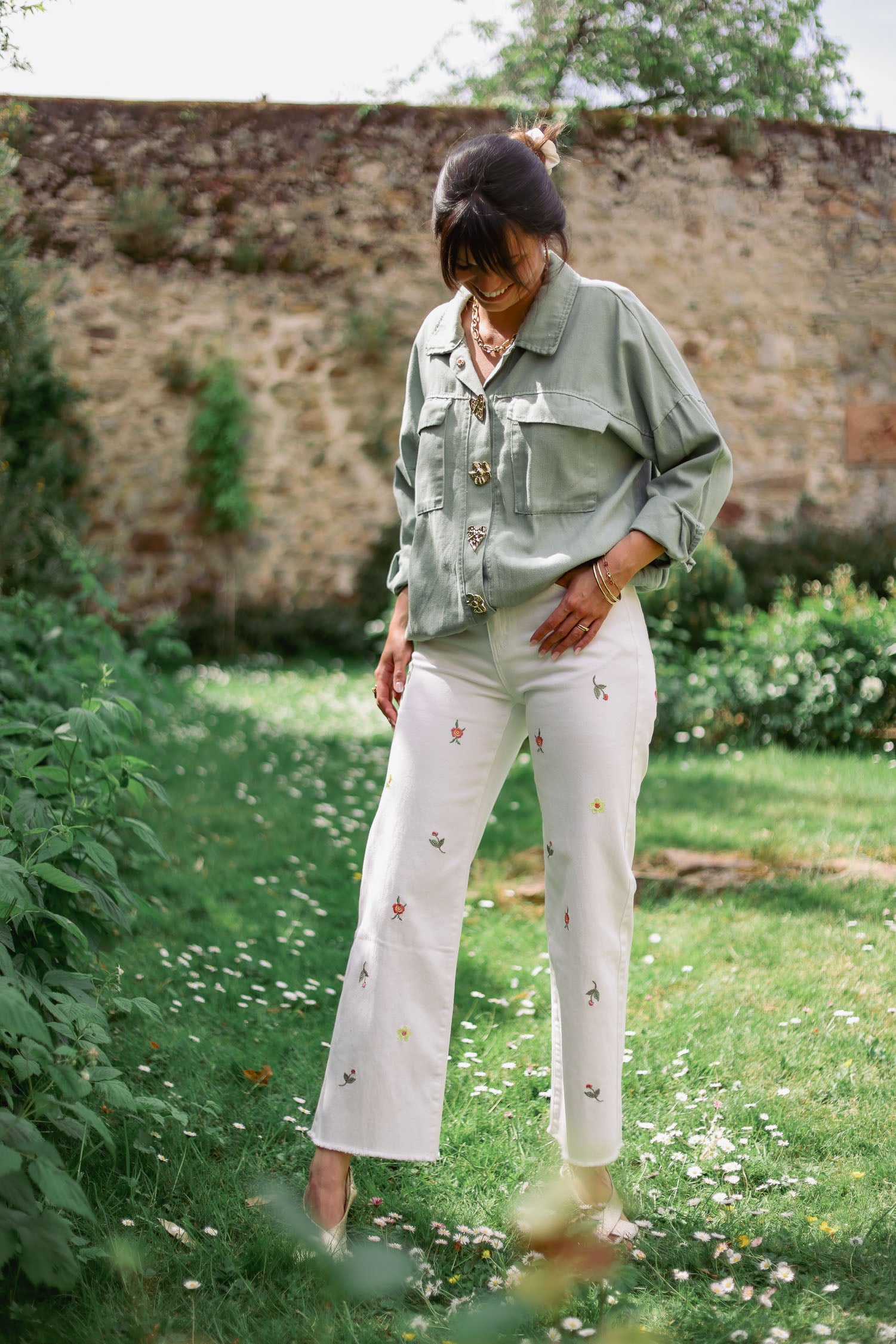 Veste boutons bijoux