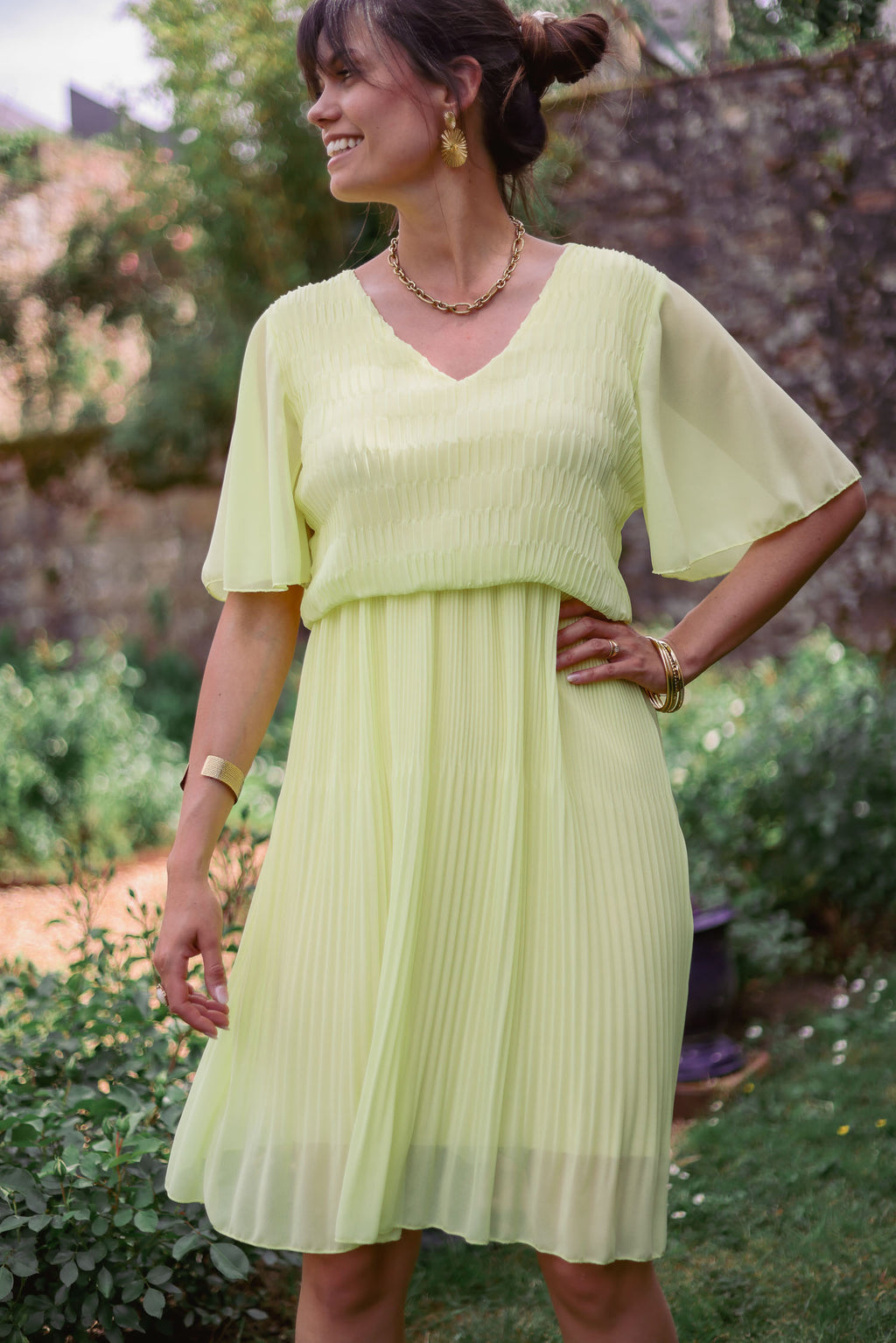 Robe courte plissée