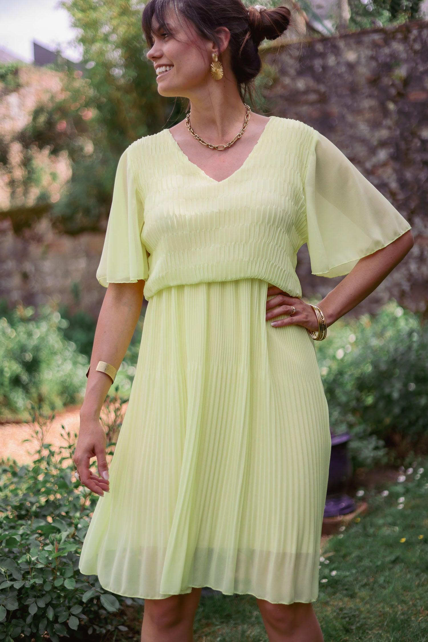 Robe courte plissée