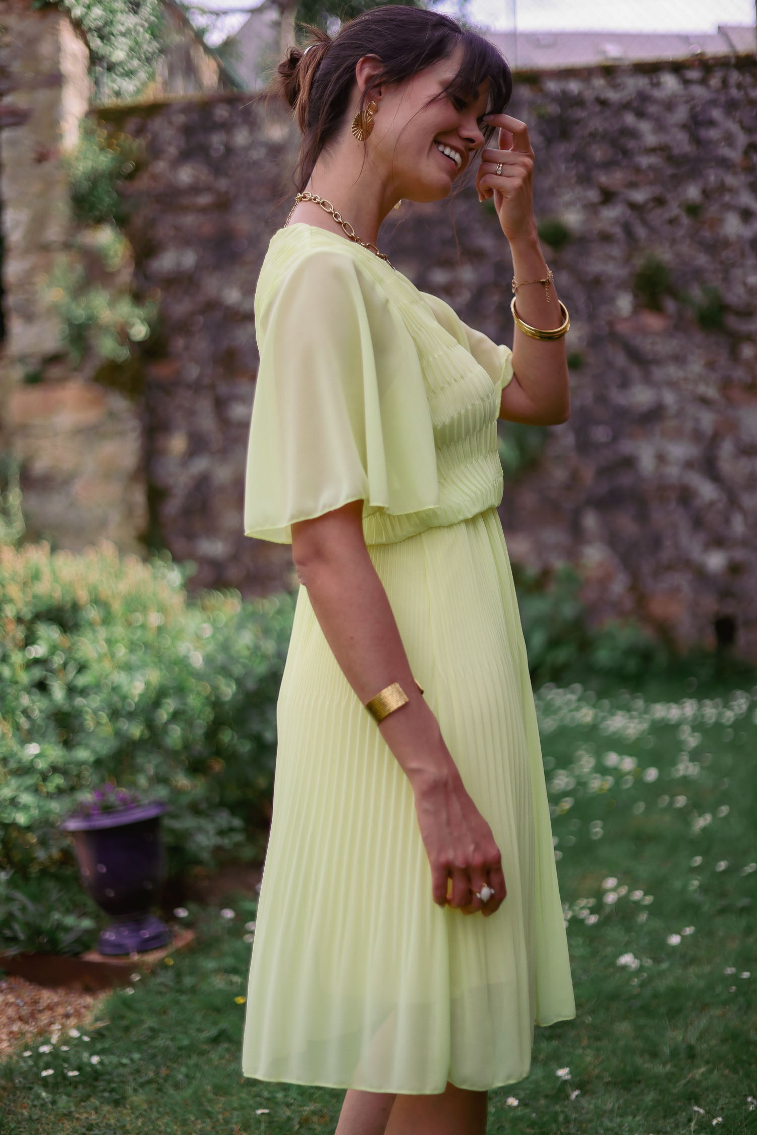 Robe courte plissée