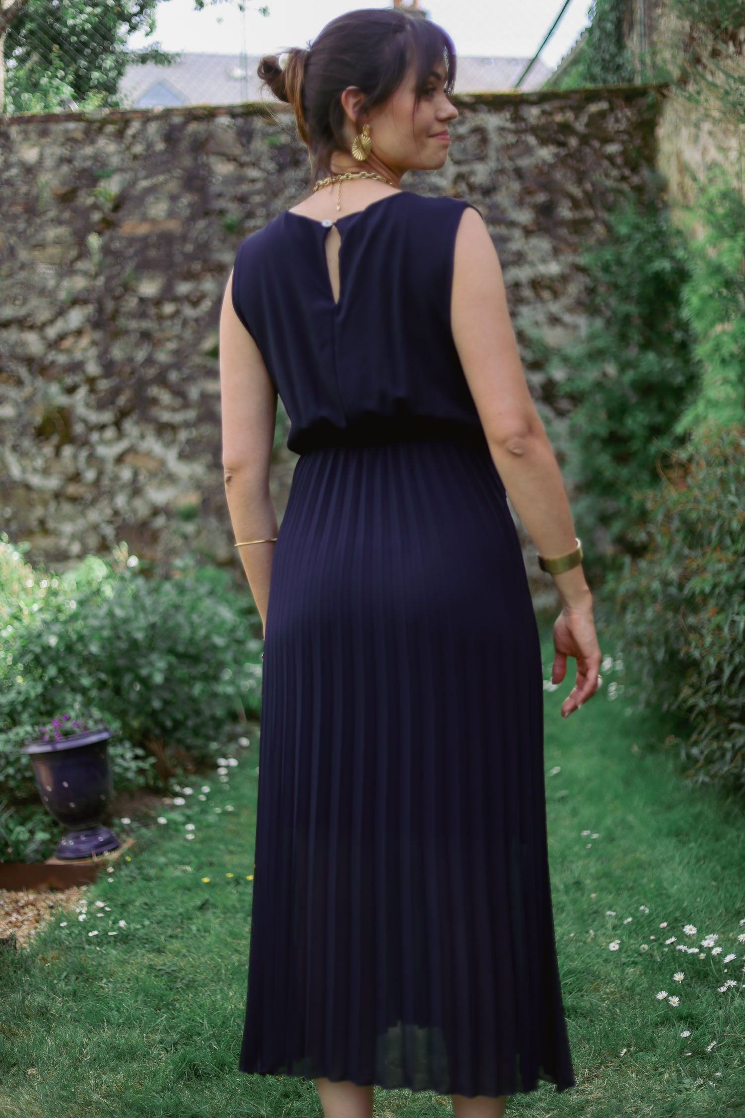 Robe plissée torsadée