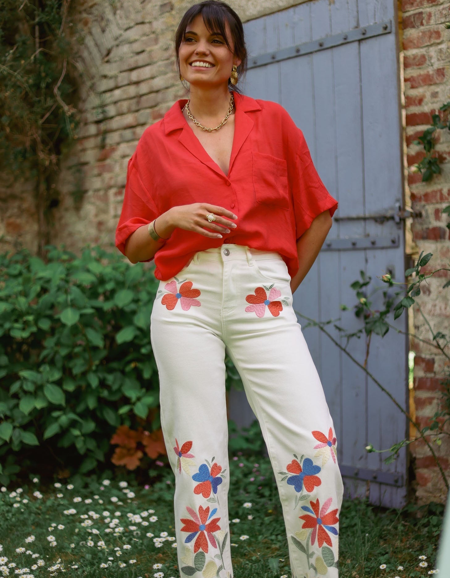 Pantalon brodé fleurs