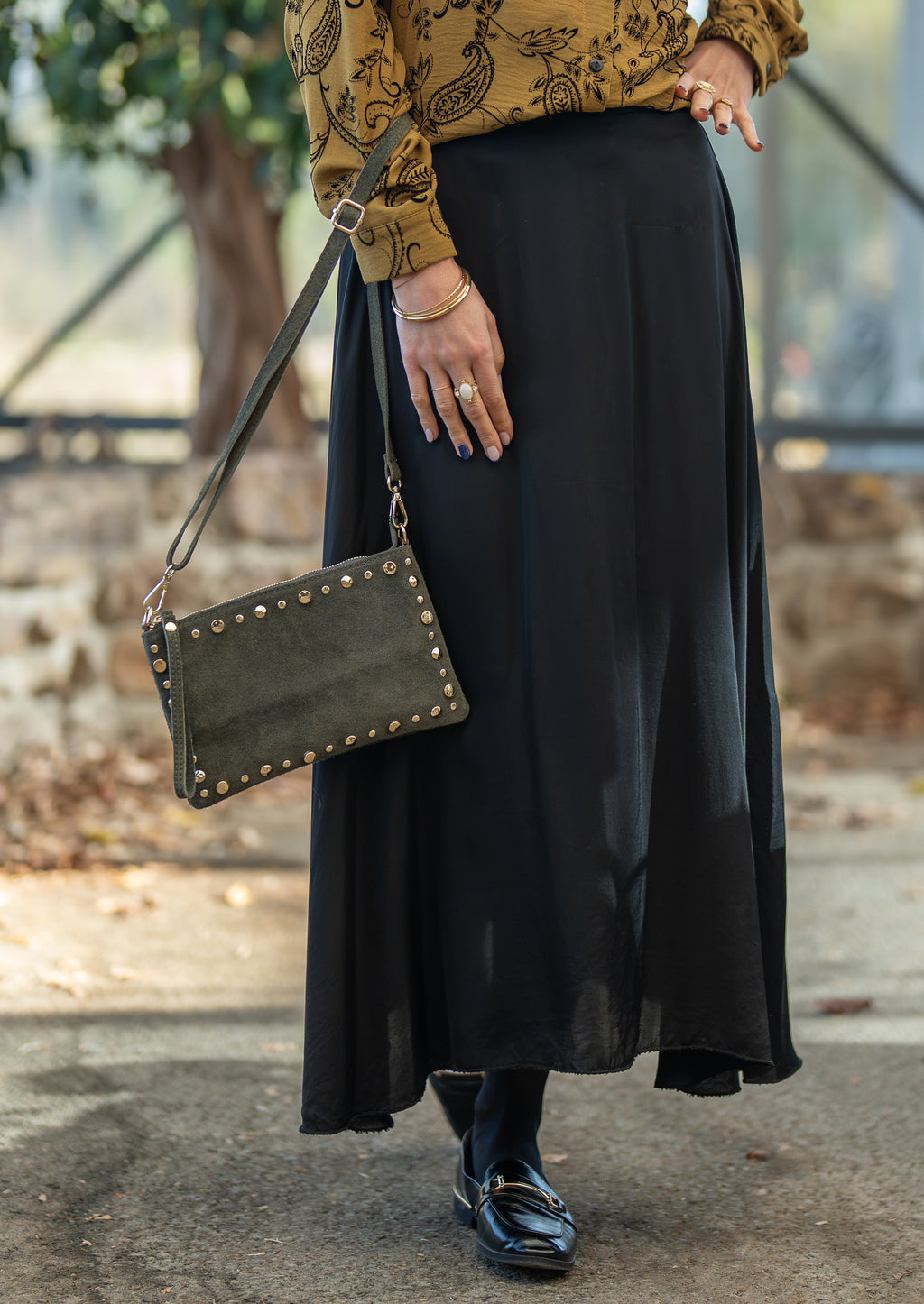 Pochettes cuir clous