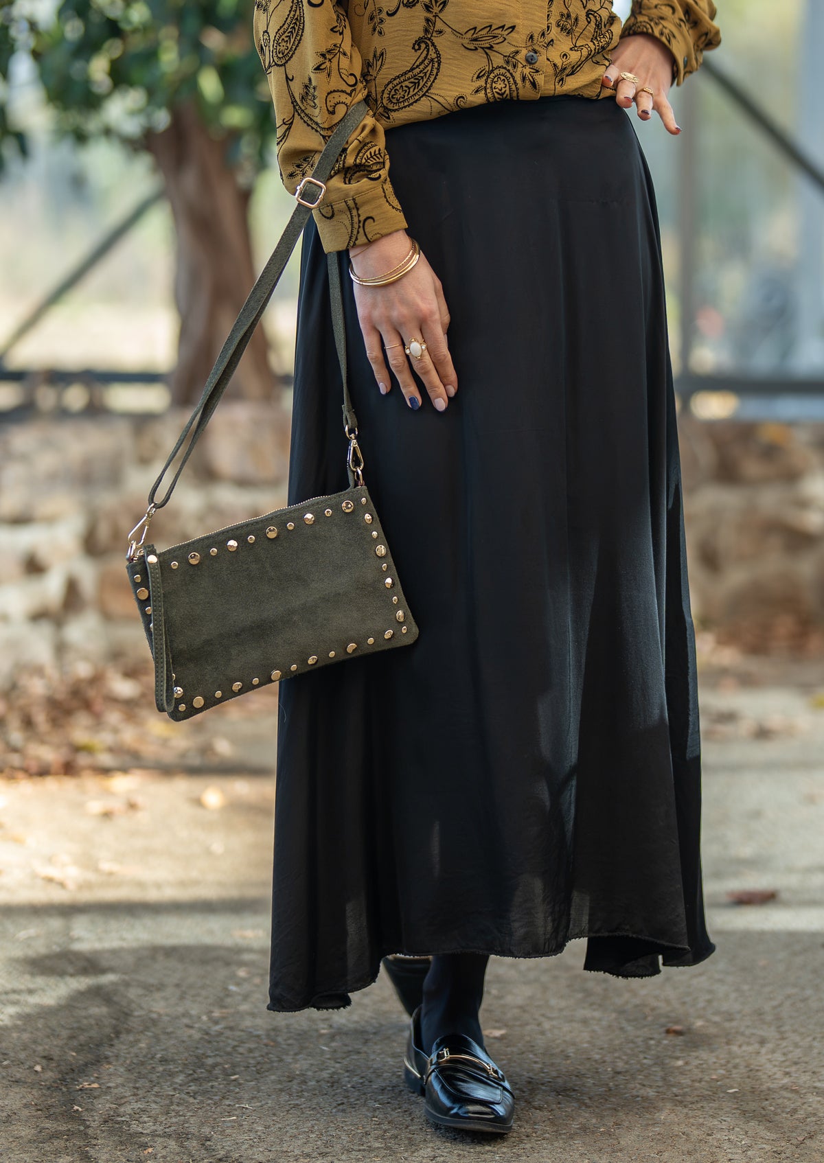Pochettes cuir clous
