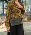 Pochettes cuir clous