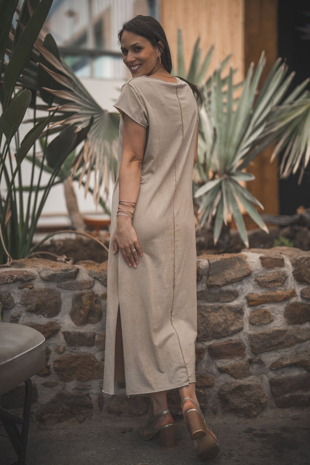 Robe col clouté