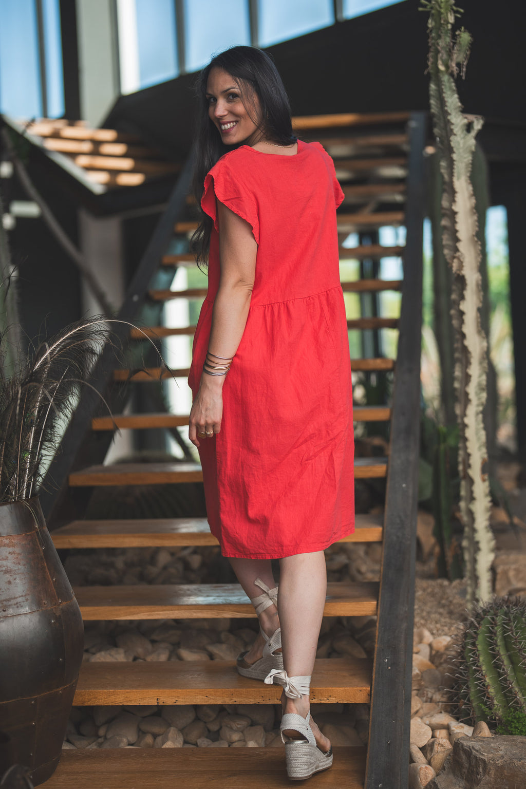 Robe uni pailletés