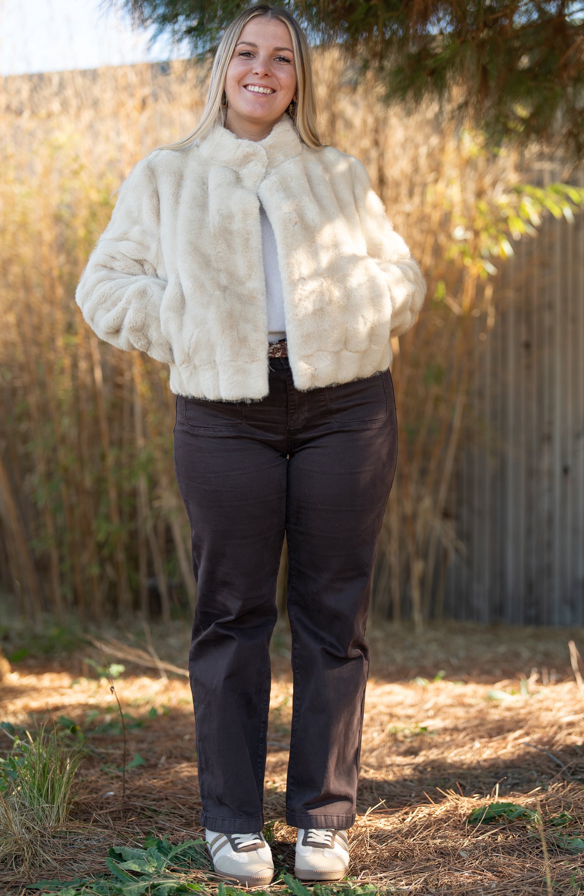 Manteau fourrure court
