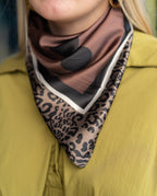 Foulard pois léopard