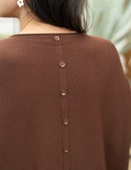 Pull boutons dos