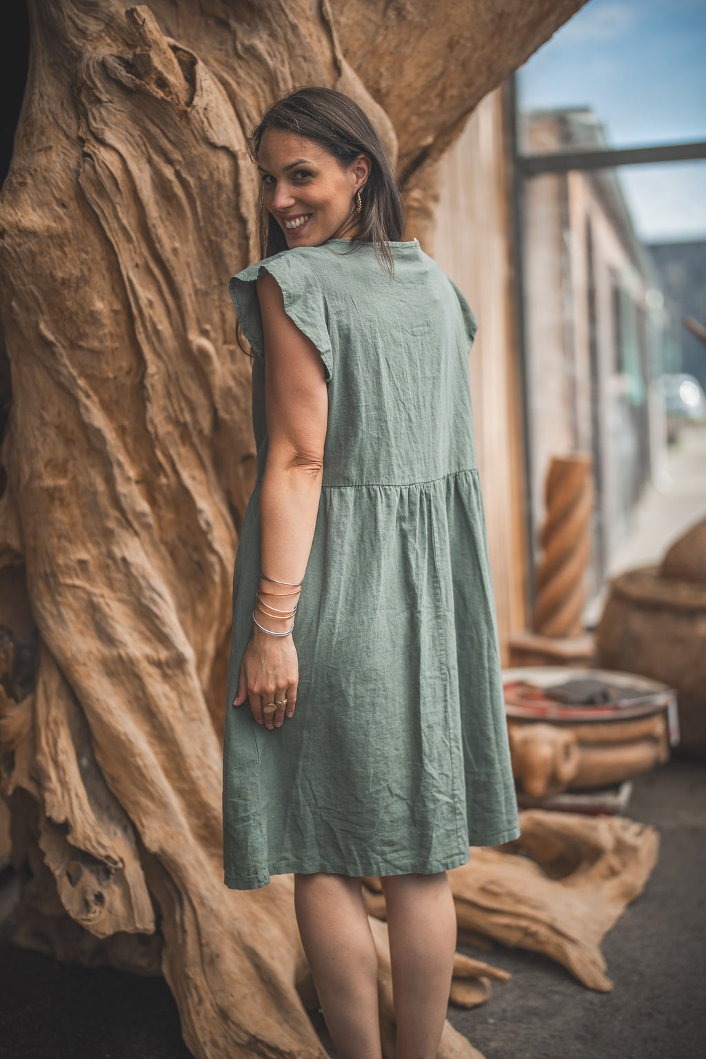 Robe uni pailletés