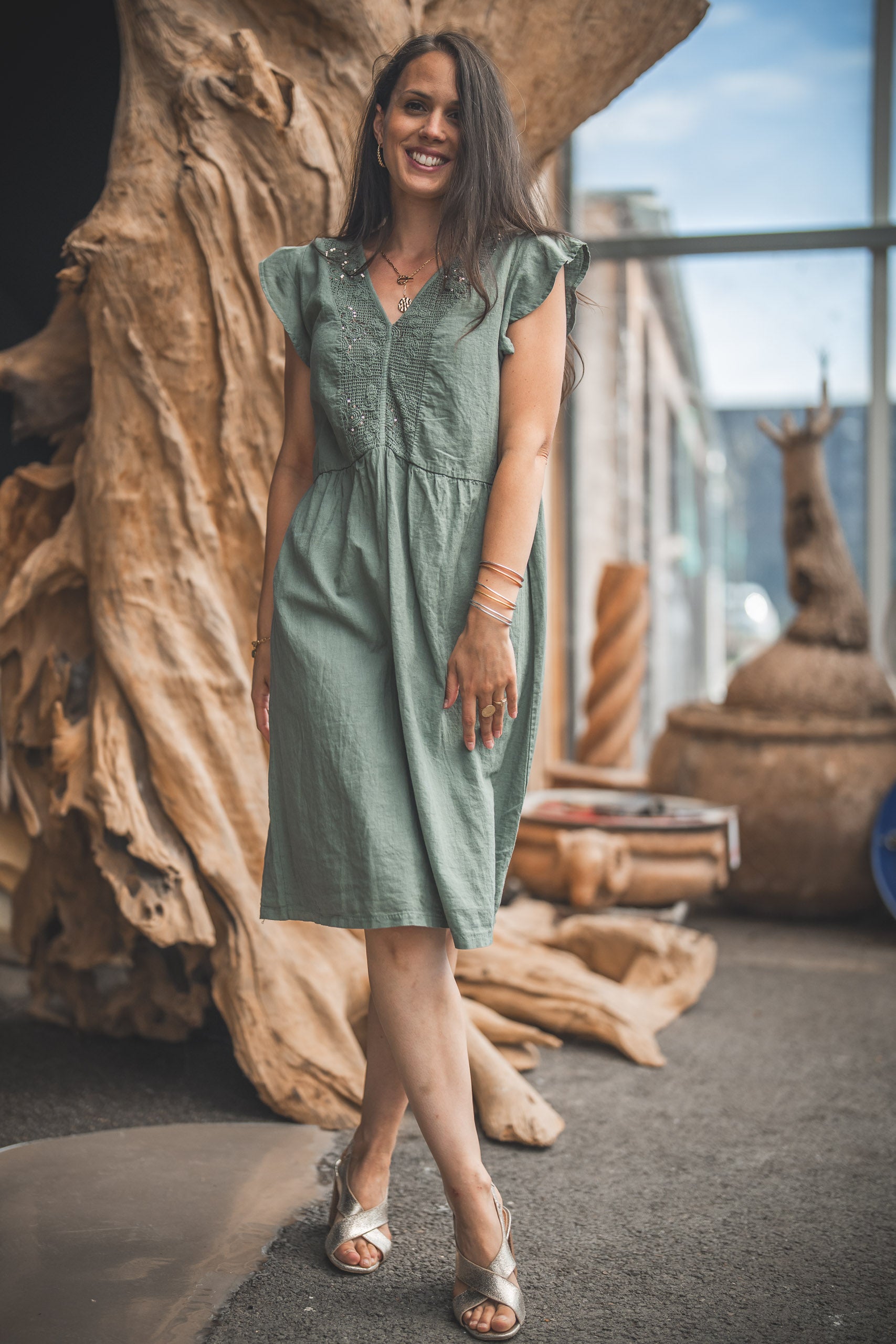 Robe uni pailletés
