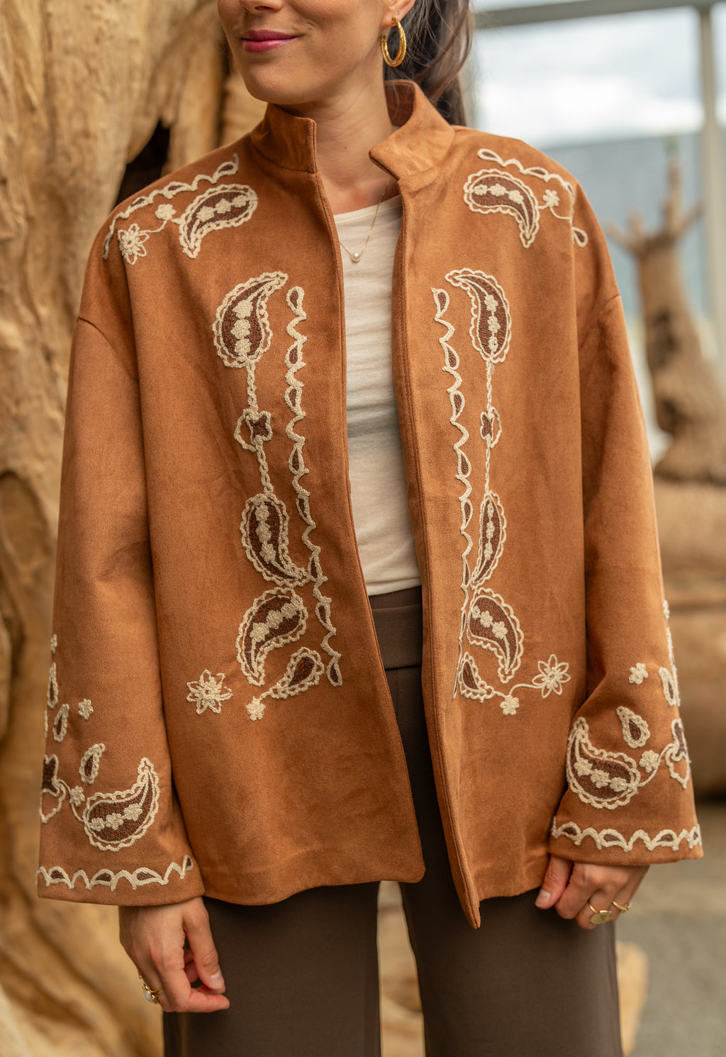 Veste brodée