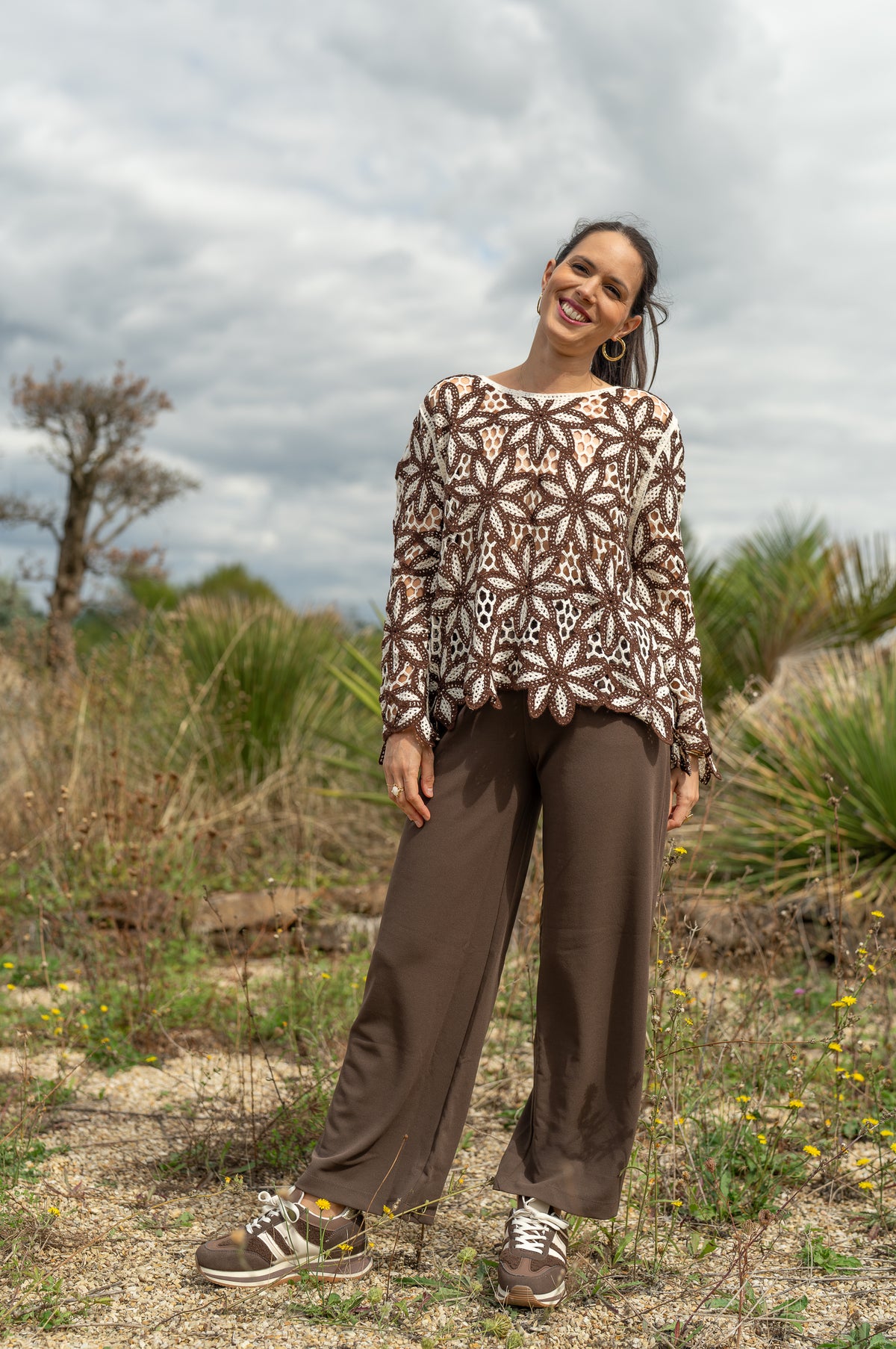 Pull crochet fleurs
