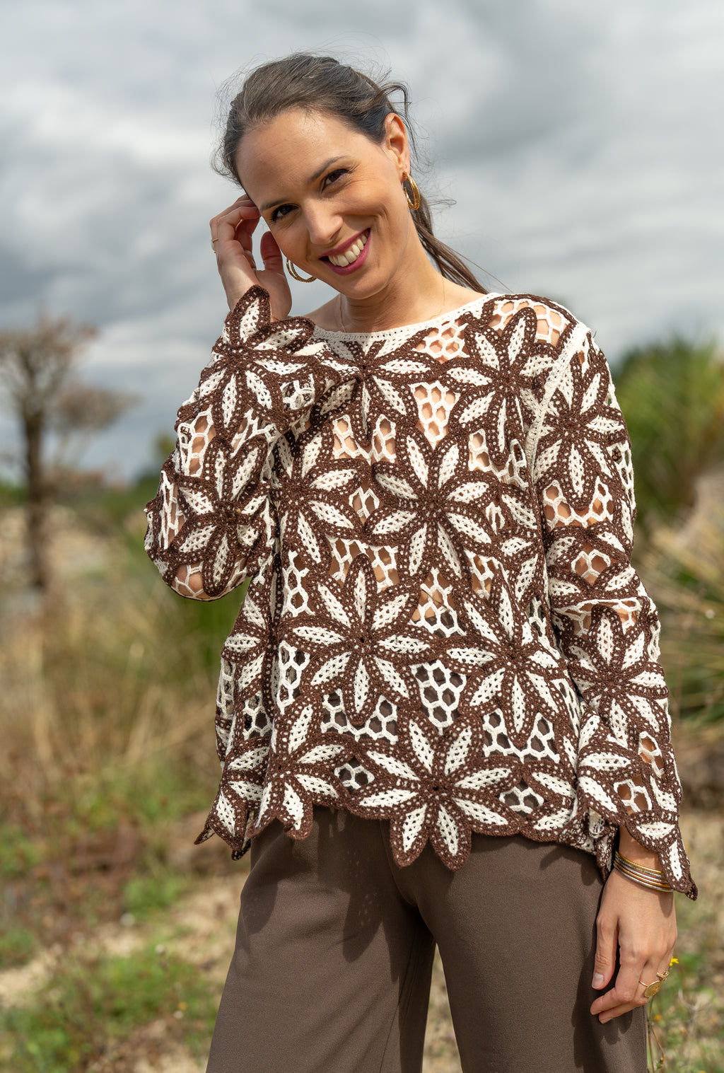 Pull crochet fleurs