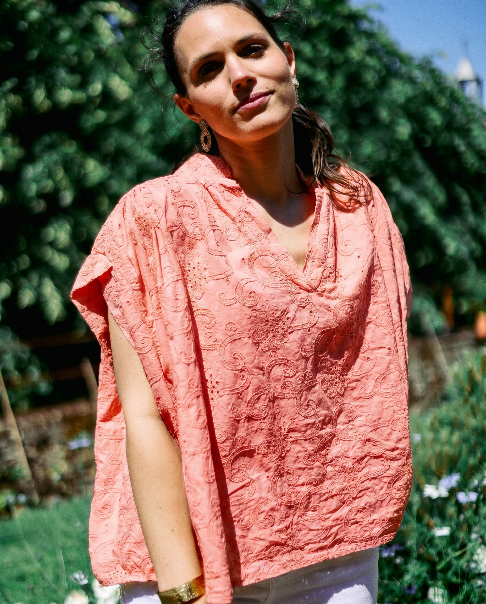 Blouse brodée
