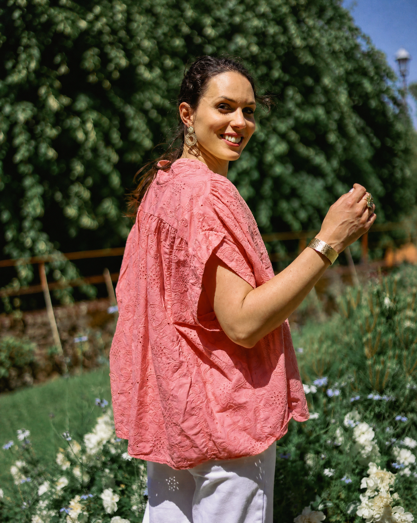 Blouse brodée