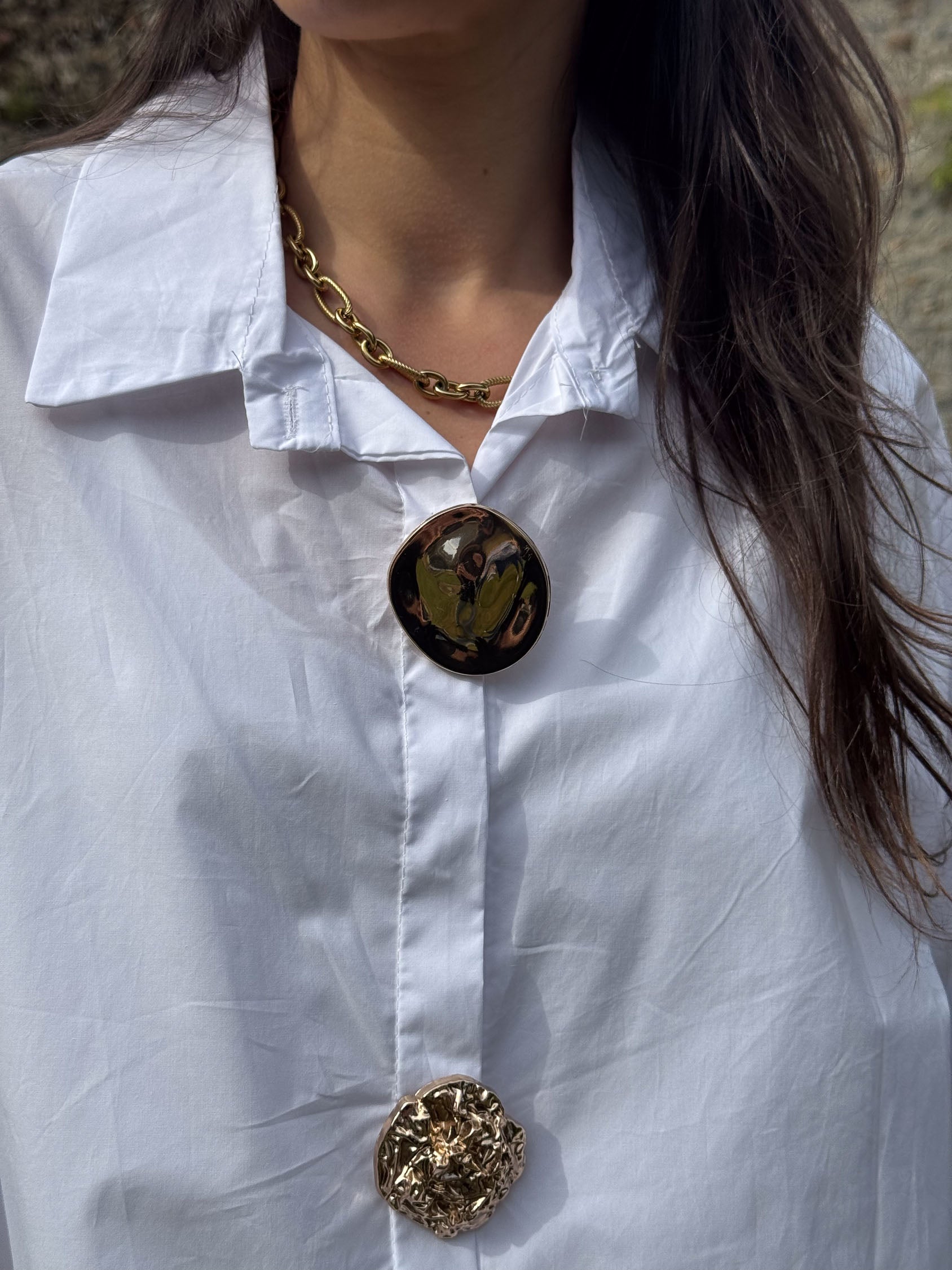 Chemise boutons dorés