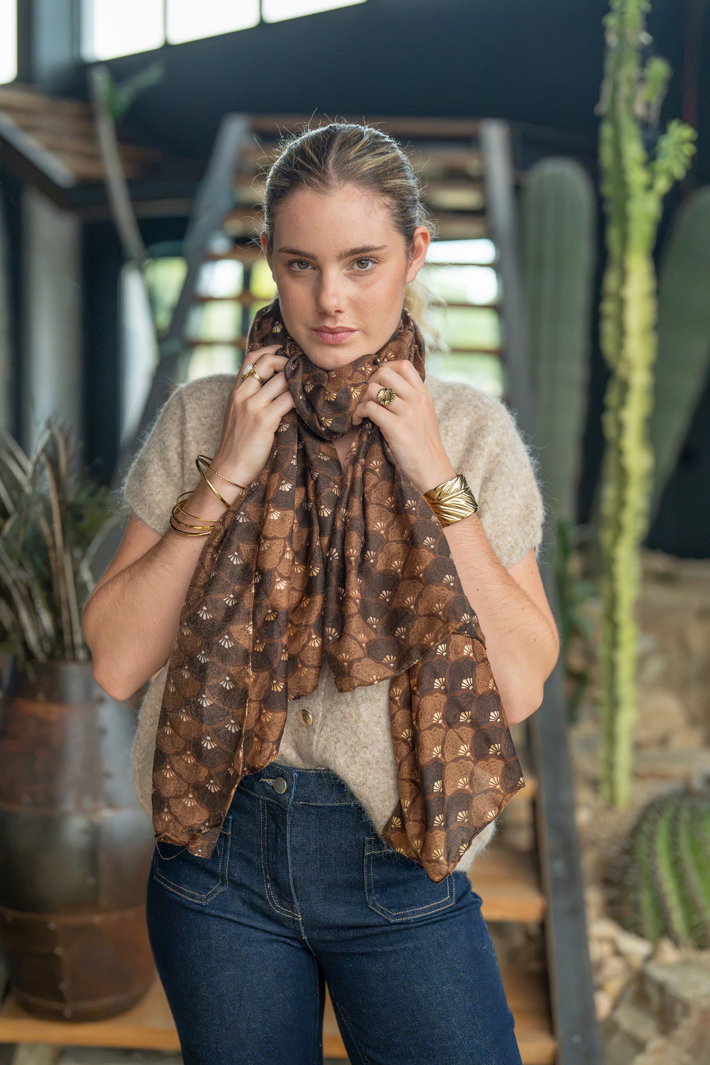 Foulard motif éventail