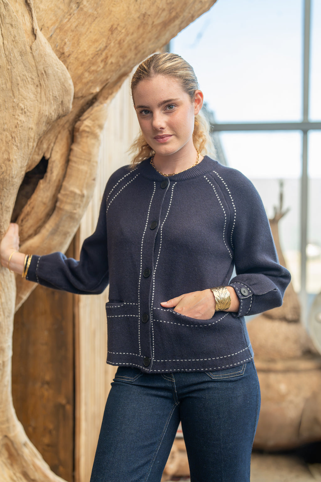 Cardigan coutures