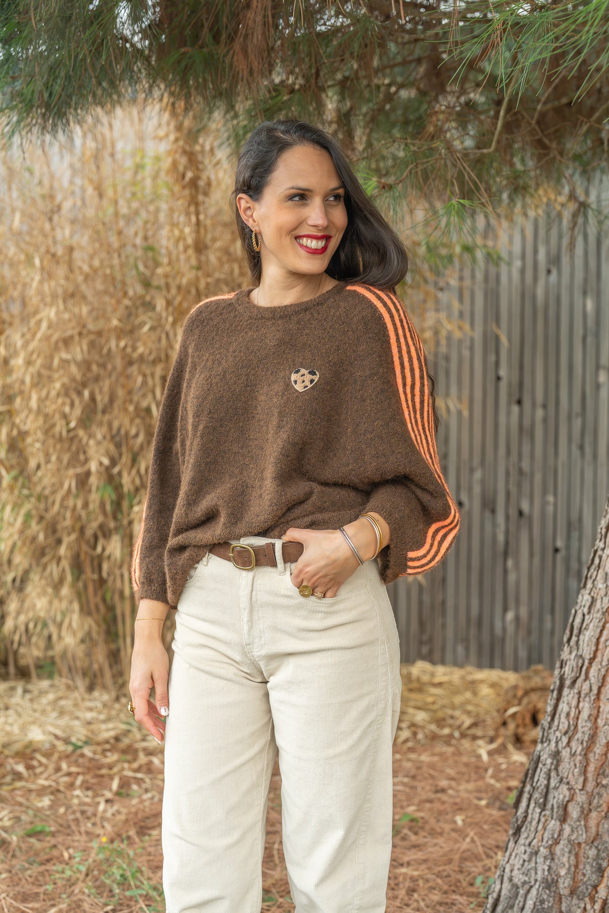 Pull bandes oranges