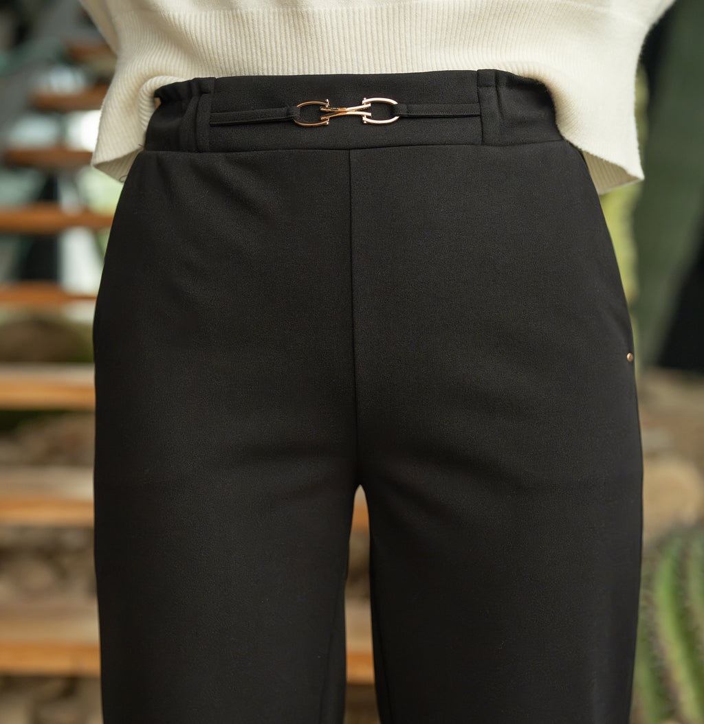Pantalon fluide boucle